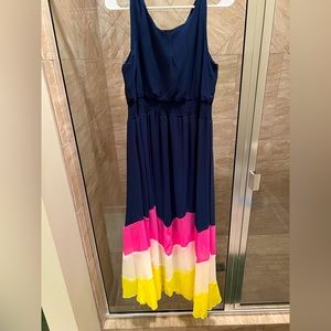 Beautiful color block maxi dress!